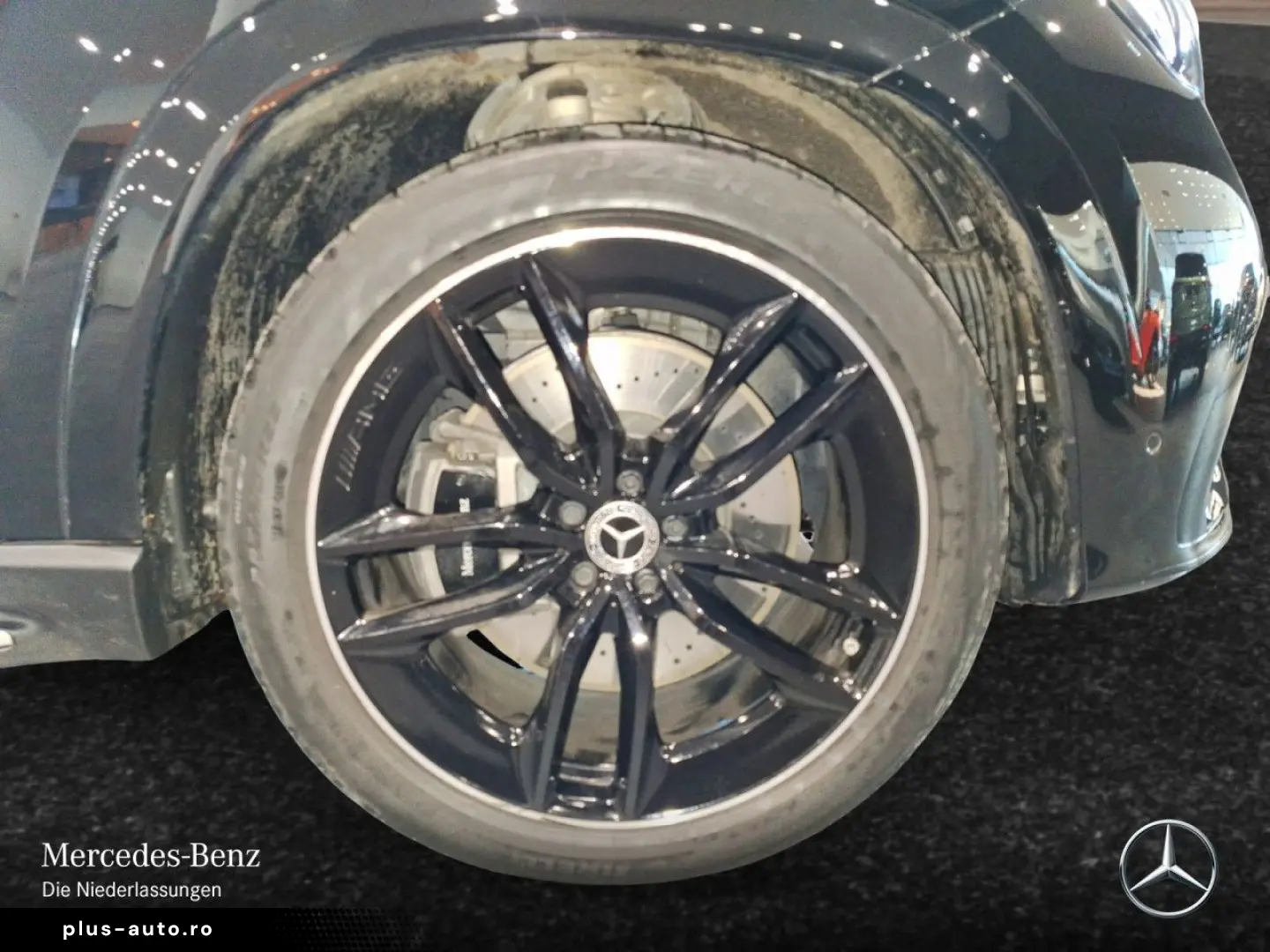 MERCEDES-BENZ GLE 400 e 4M AMG Adv  Night 22  Pano A&hellip;