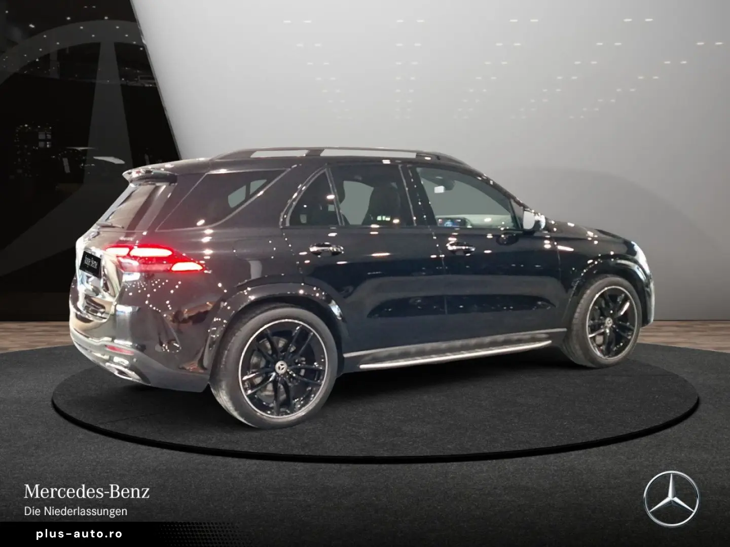 MERCEDES-BENZ GLE 400 e 4M AMG Adv  Night 22  Pano A&hellip;