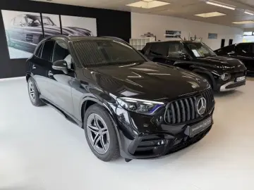 MERCEDES-BENZ GLC 43 AMG 4M Night Pano StHzg HUD AHK&hellip;