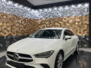 MERCEDES-BENZ CLA 180  Ambiente-B Navi Digitaler Tacho MBUX