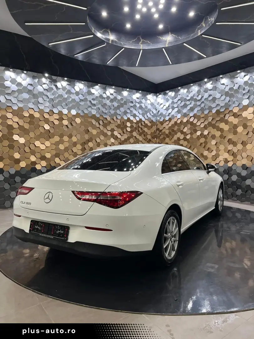 MERCEDES-BENZ CLA 180  Ambiente-B Navi Digitaler Tacho MBUX