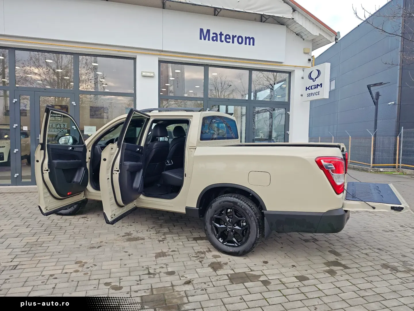 SsangYong MUSSO Grand