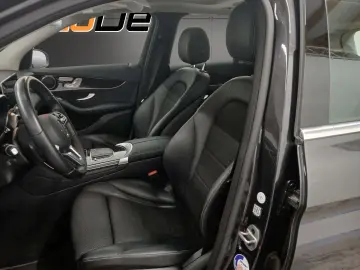 Mercedes-Benz GLC 300 de 4MATIC 9G-TRONIC