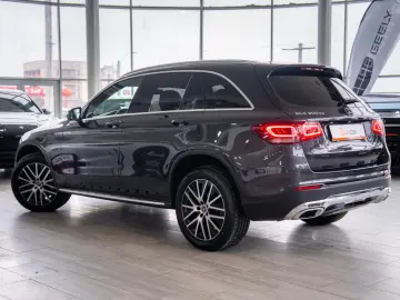 Mercedes-Benz GLC 300 de 4MATIC 9G-TRONIC
