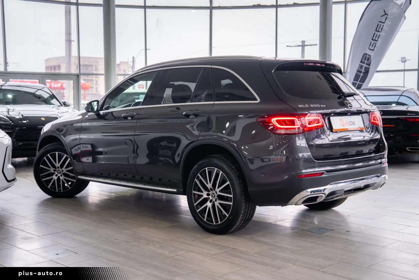 Mercedes-Benz GLC 300 de 4MATIC 9G-TRONIC