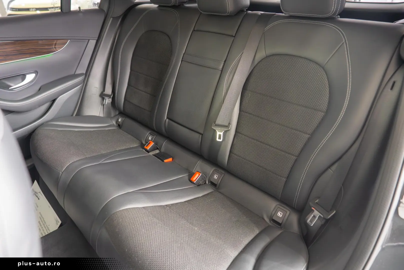 Mercedes-Benz GLC 300 de 4MATIC 9G-TRONIC