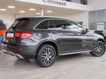 Mercedes-Benz GLC 300 de 4MATIC 9G-TRONIC