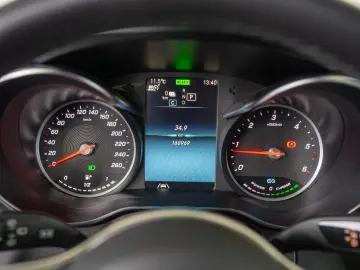 Mercedes-Benz GLC 300 de 4MATIC 9G-TRONIC