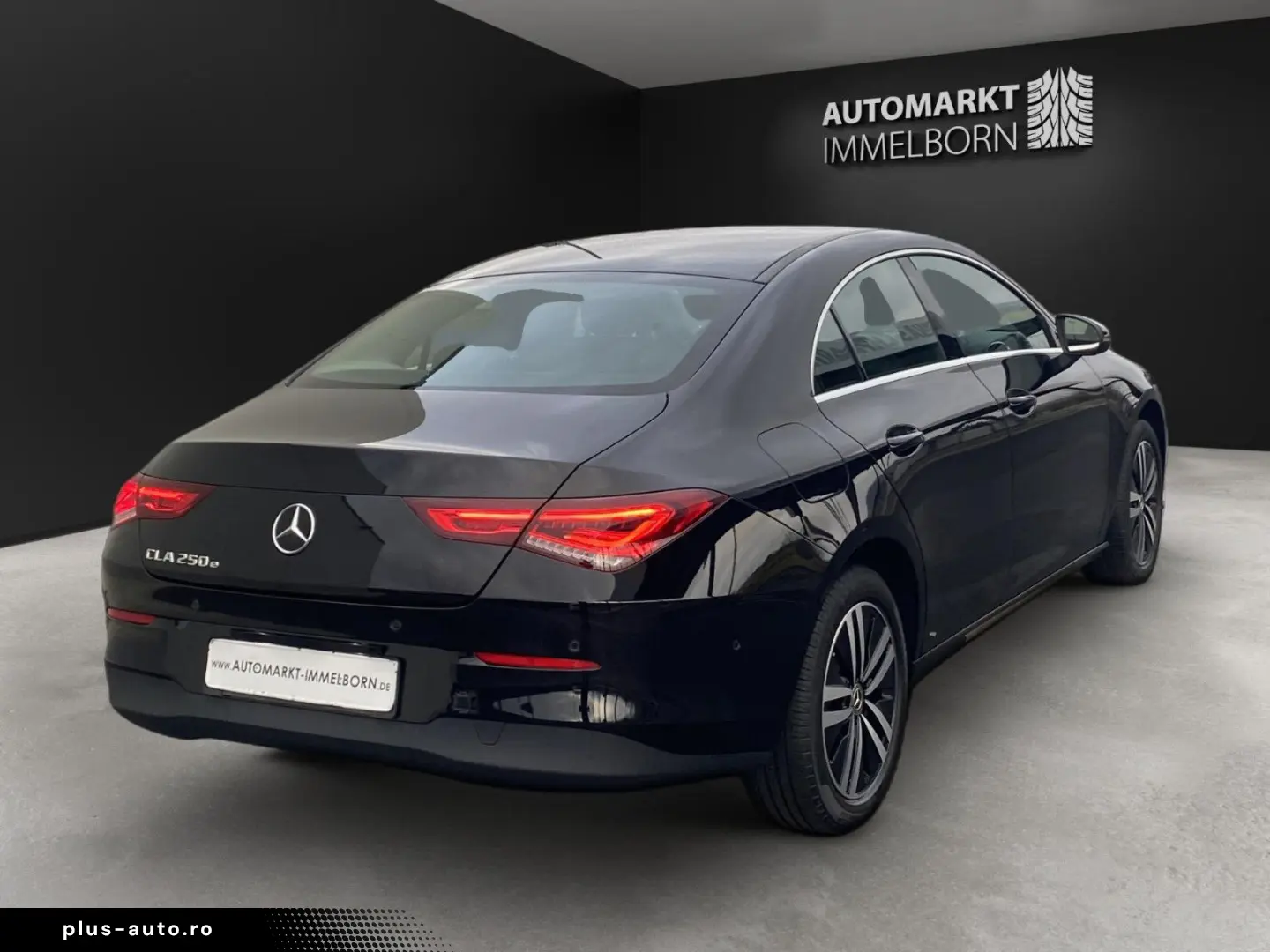 MERCEDES-BENZ CLA 250 e Kamera LED DigTacho Navi Leder DAB