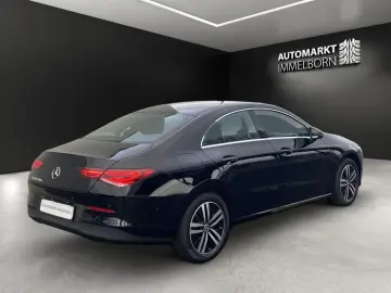 MERCEDES-BENZ CLA 250 e Kamera LED DigTacho Navi Leder DAB