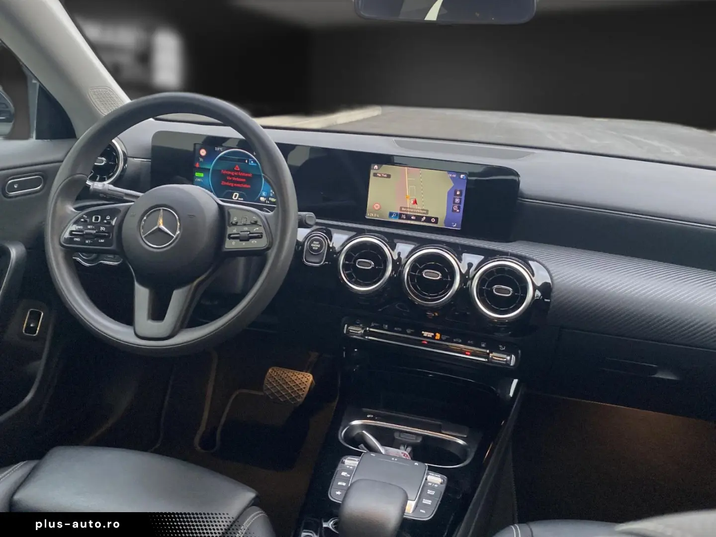 MERCEDES-BENZ CLA 250 e Kamera LED DigTacho Navi Leder DAB