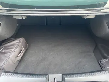 MERCEDES-BENZ CLA 250 e Kamera LED DigTacho Navi Leder DAB