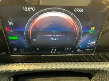 MERCEDES-BENZ CLA 250 e Coupe MBUX Navi AUT PTS Park-Assist