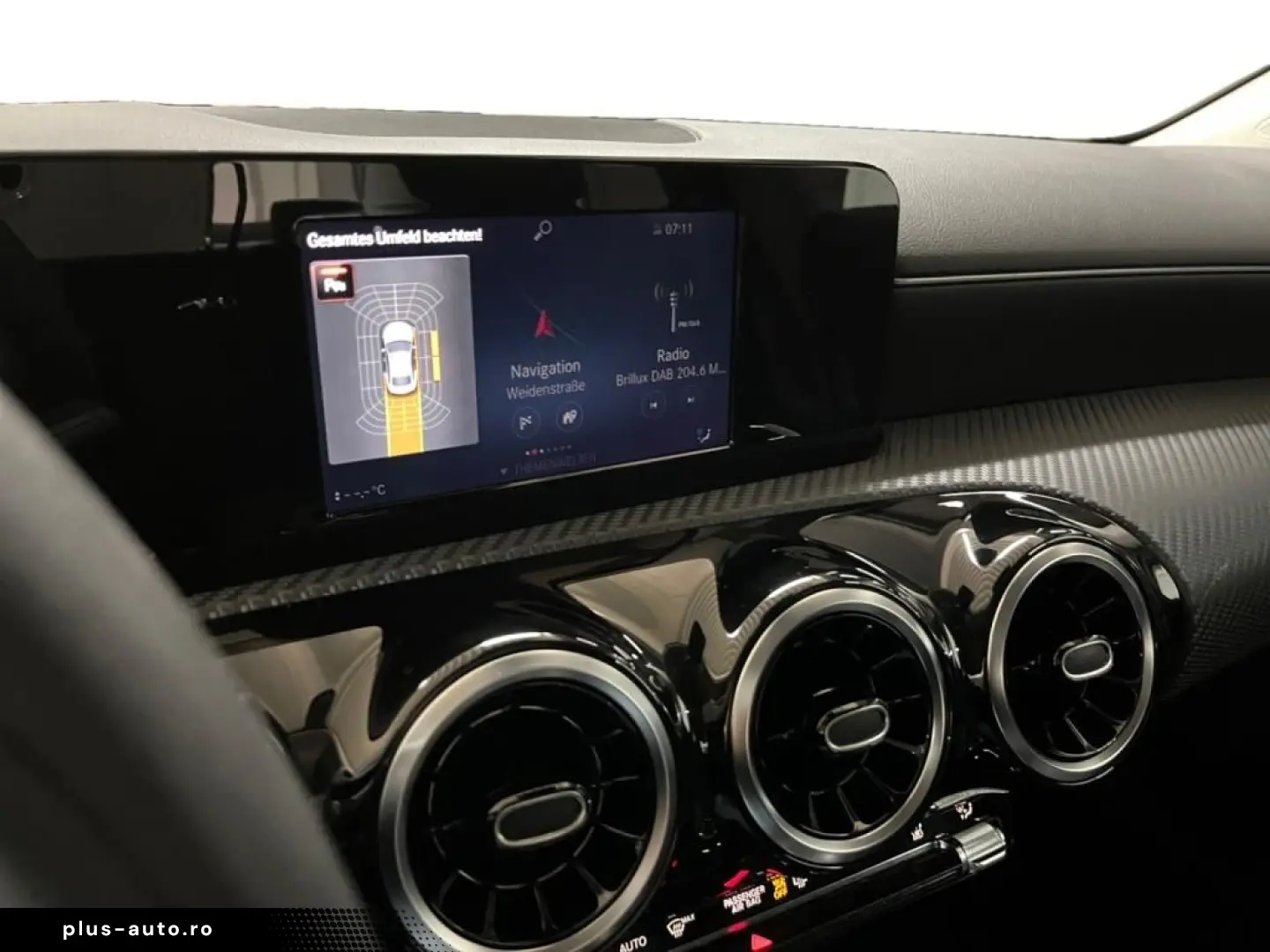 MERCEDES-BENZ CLA 250 e Coupe MBUX Navi AUT PTS Park-Assist