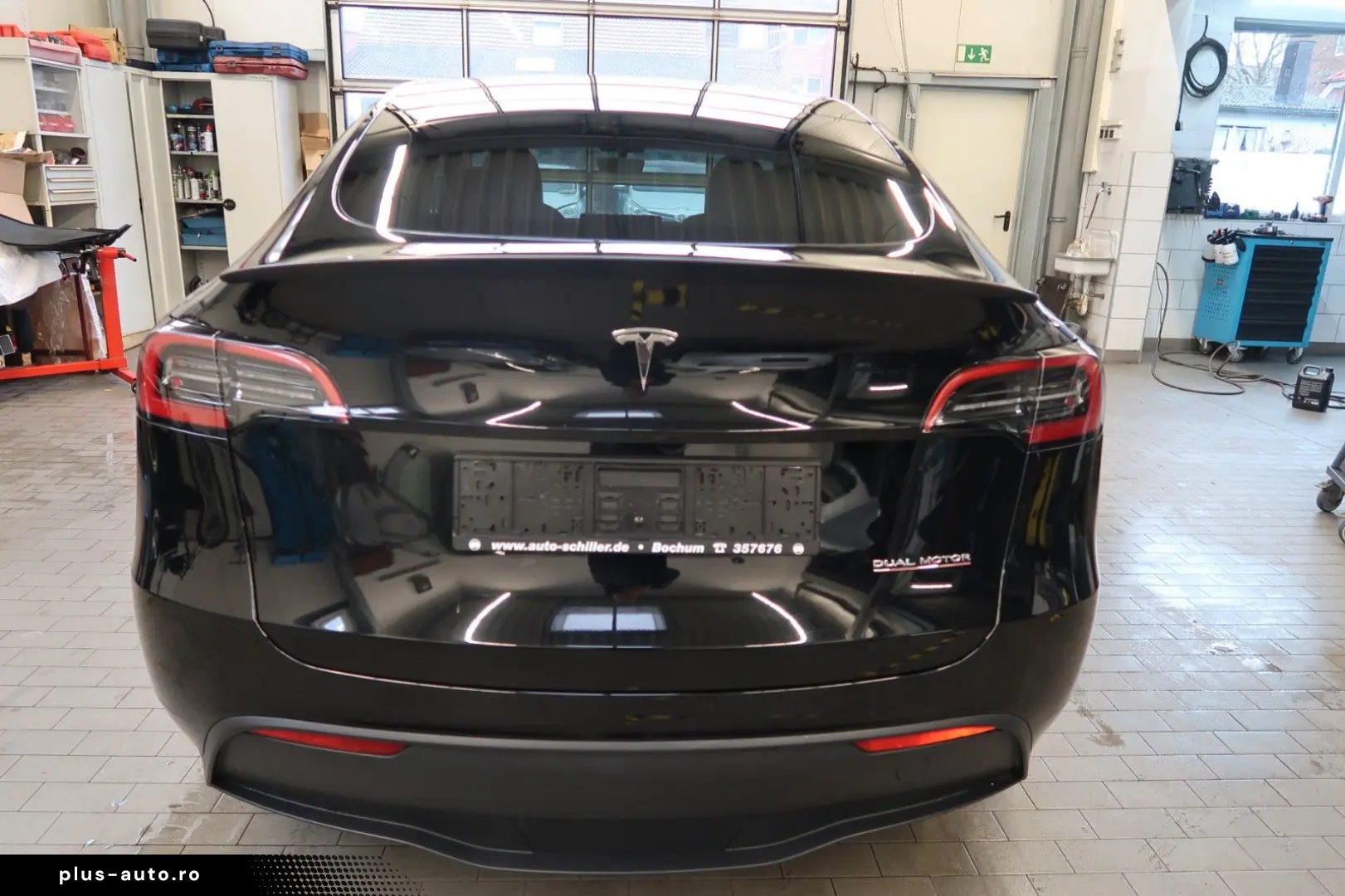 TESLA Model Y Performance Dual AWD