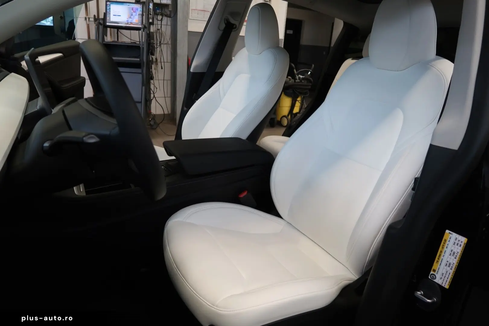 TESLA Model Y Performance Dual AWD