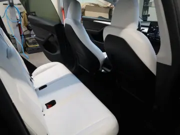 TESLA Model Y Performance Dual AWD