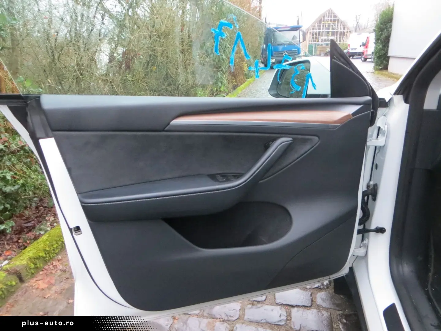 TESLA Model Y Long Range Dual AWD