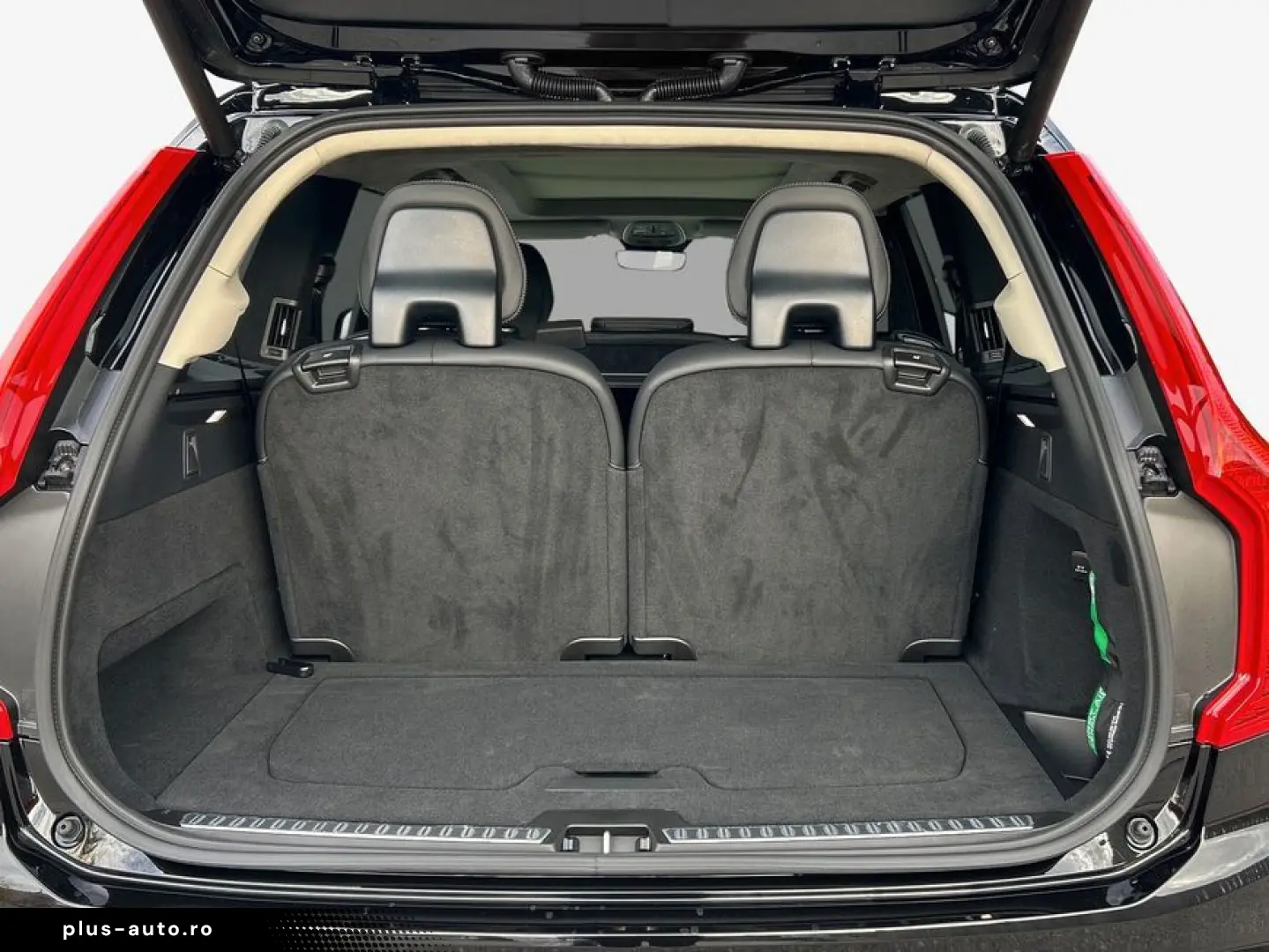 VOLVO XC90 T8 AWD Recharge Ultimate Dark