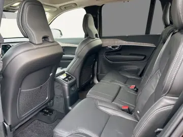 VOLVO XC90 T8 AWD Recharge Ultimate Dark