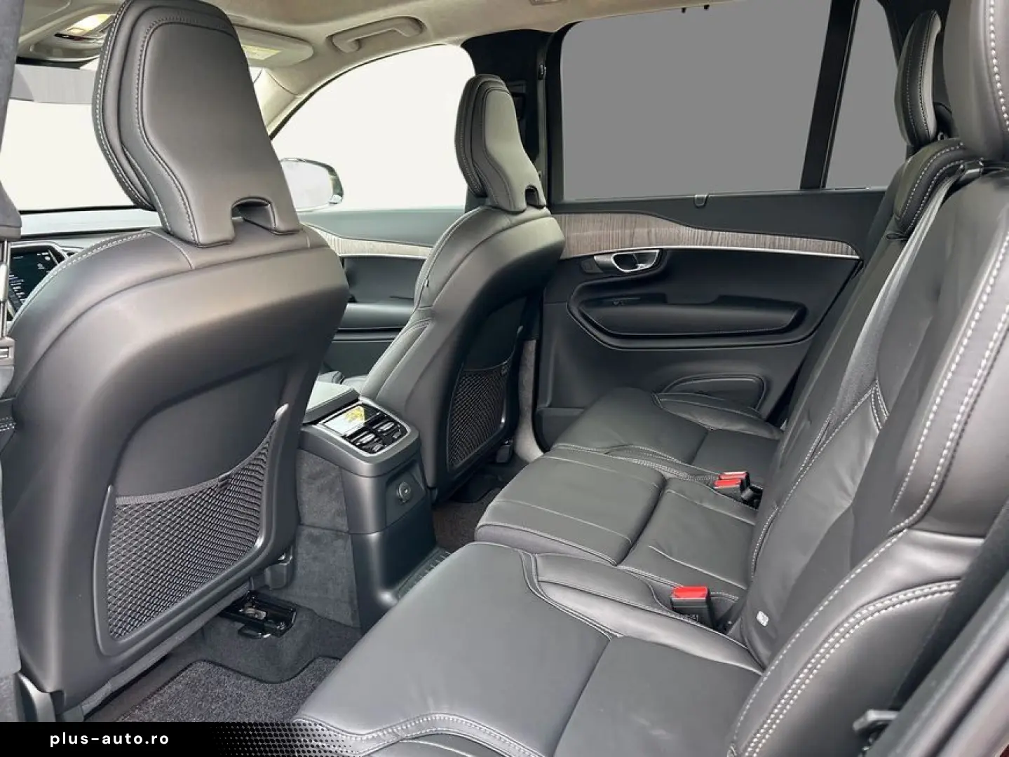 VOLVO XC90 T8 AWD Recharge Ultimate Dark