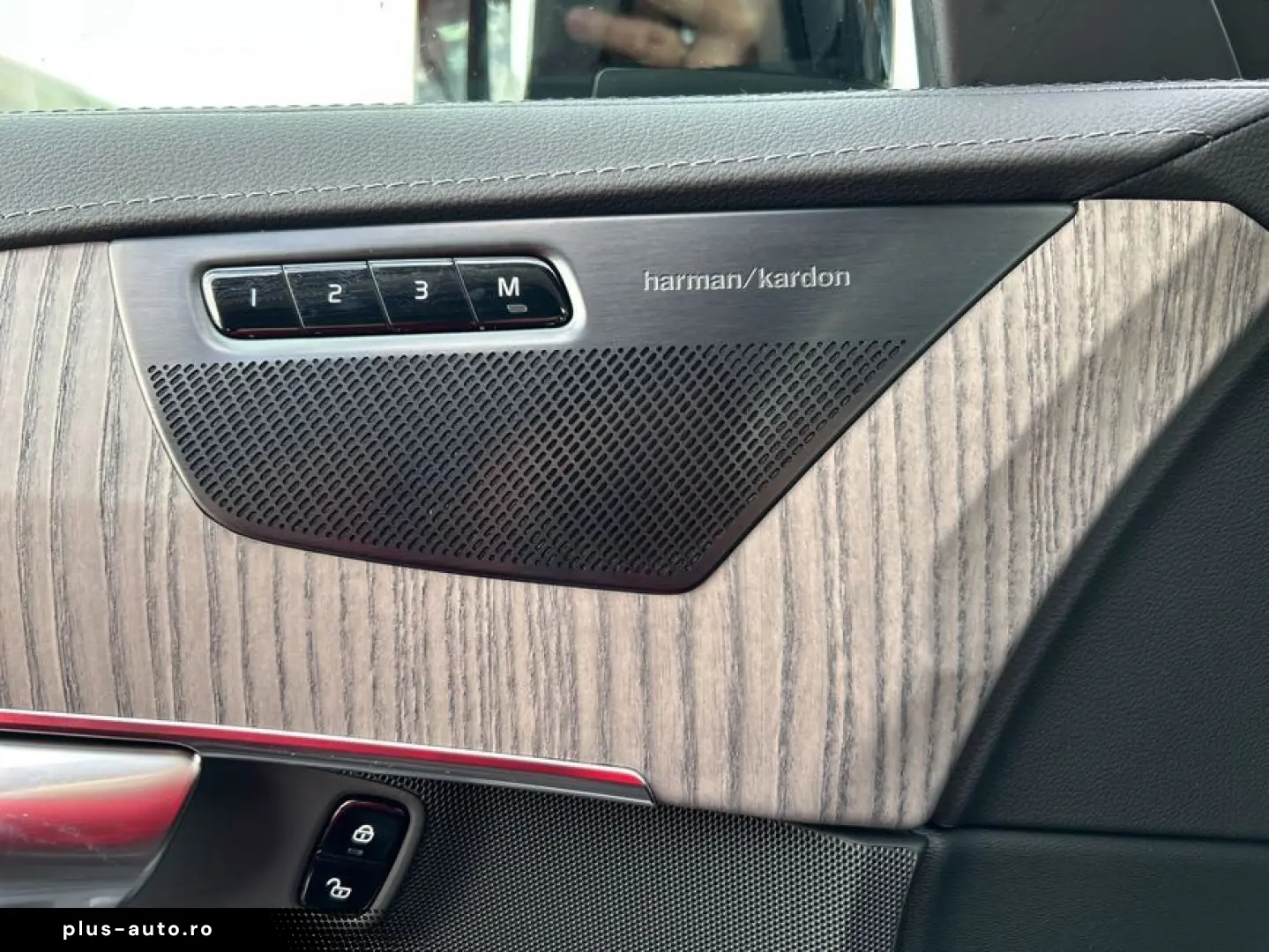 VOLVO XC90 T8 AWD Recharge Ultimate Dark