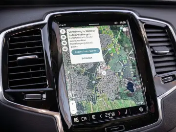 VOLVO XC90 T8 Ultra Dark Recharge AWD HUD AKTIVSITZE