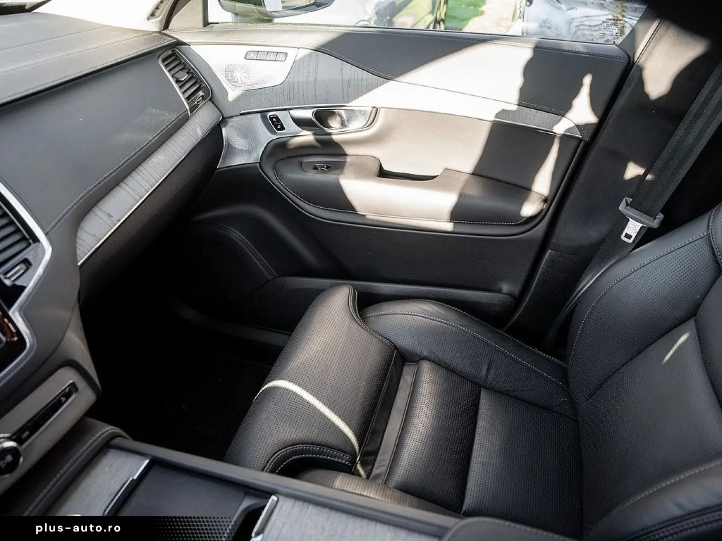 VOLVO XC90 T8 Ultra Dark Recharge AWD HUD AKTIVSITZE