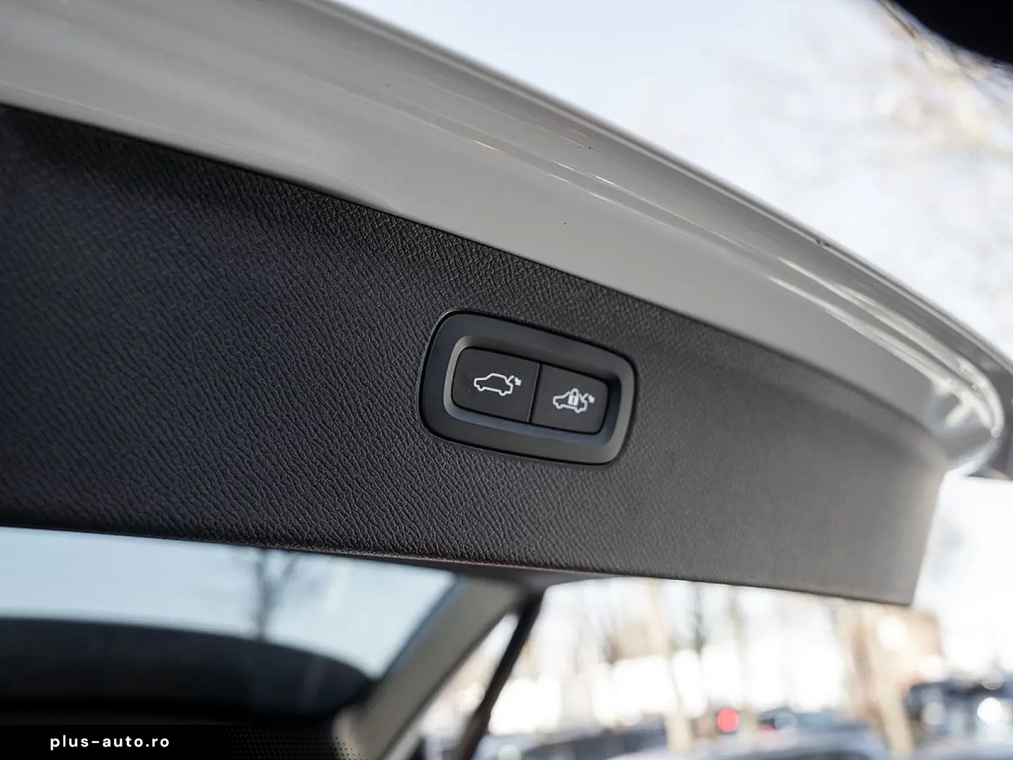 VOLVO XC90 T8 Ultra Dark Recharge AWD HUD AKTIVSITZE