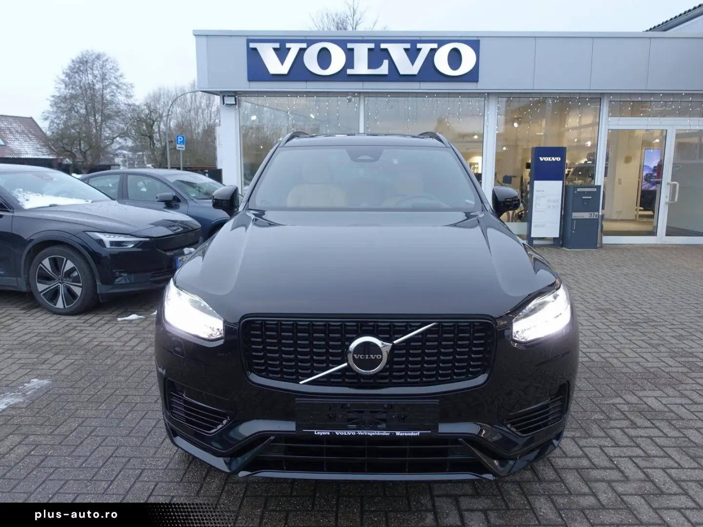 VOLVO XC90 T8 AWD Ultra Dark PANO HUD FOUR-C 360 B&W
