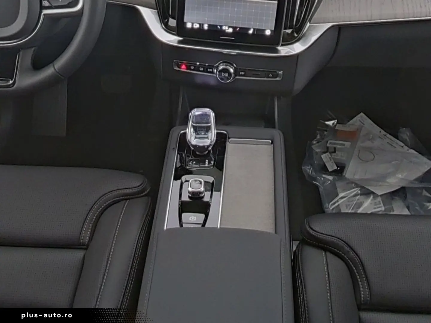 VOLVO XC90 Ultra Dark Recharge Plug-In Hybrid AWD 7-Si