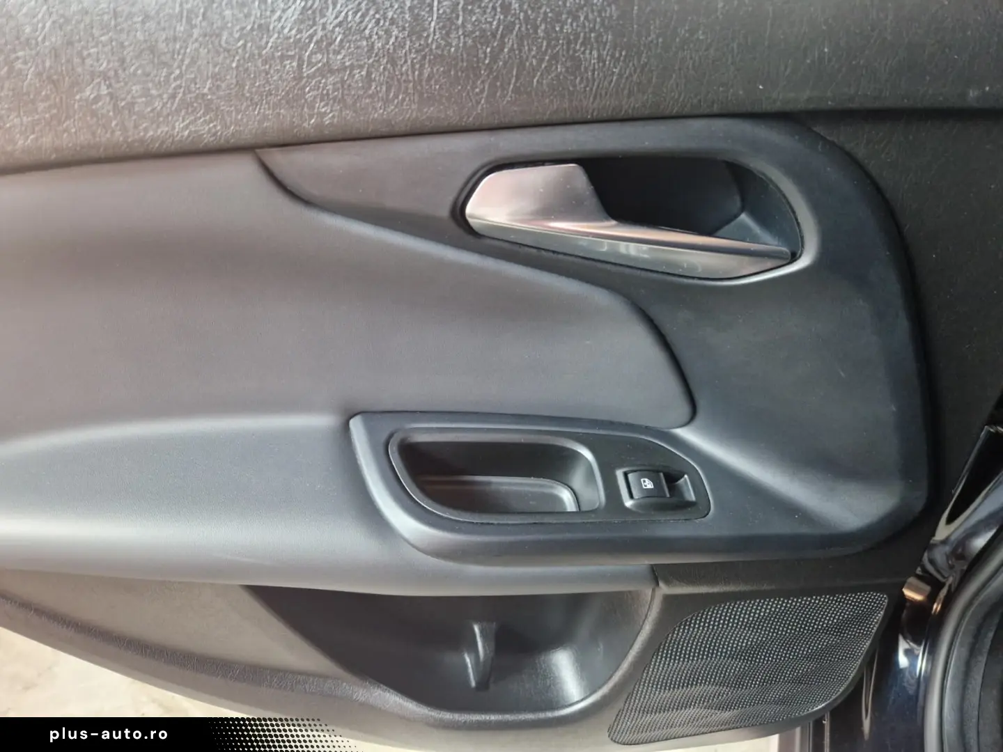 FIAT TIPO CROSS 1.0i 10CP