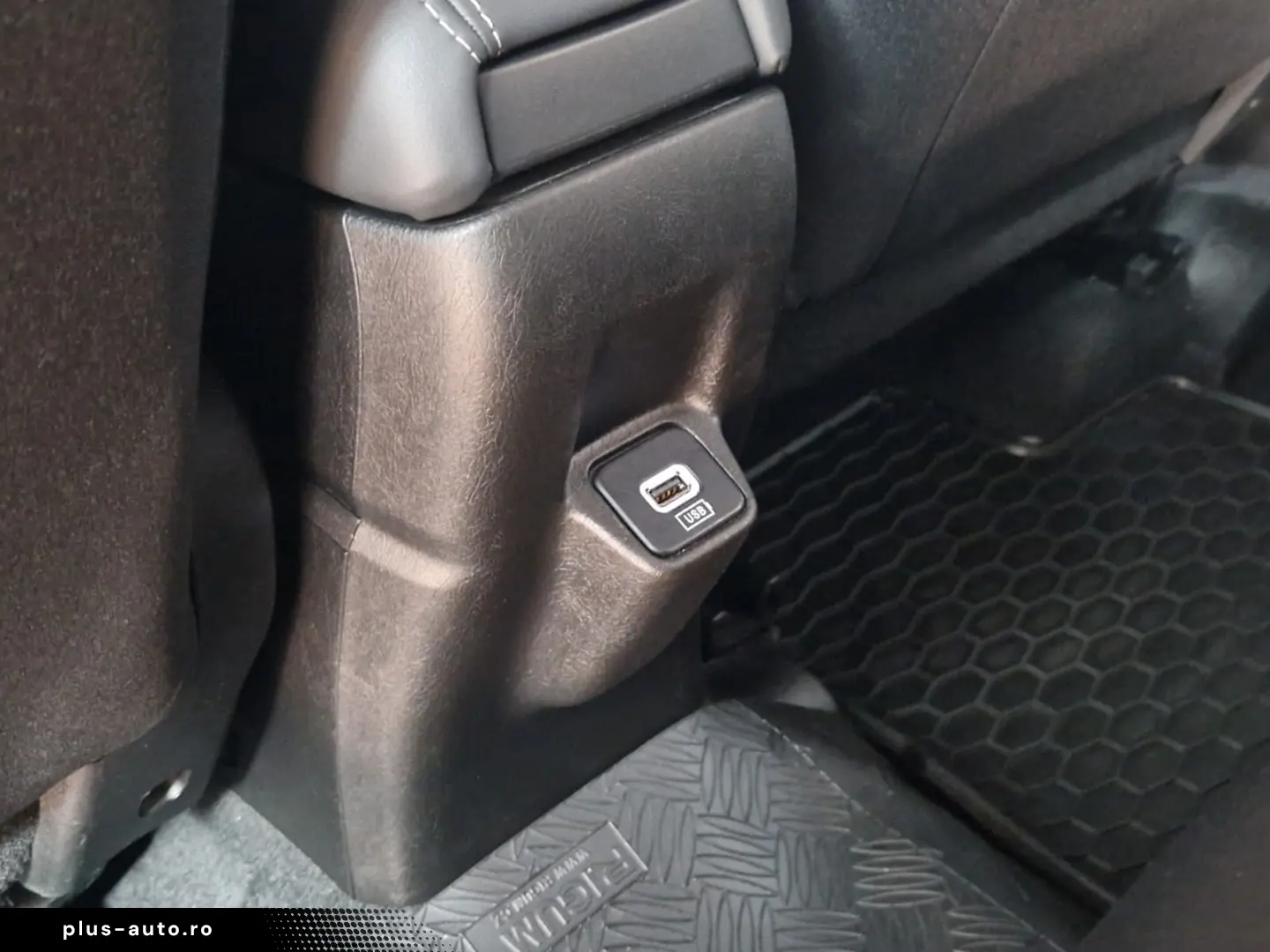 FIAT TIPO CROSS 1.0i 10CP