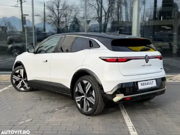 Renault Megane E-TECH 60 kWh 220 CP Iconic