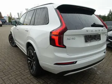 VOLVO XC90 Plus T8 AWD Plug-in Hybrid FourC AHK Pano