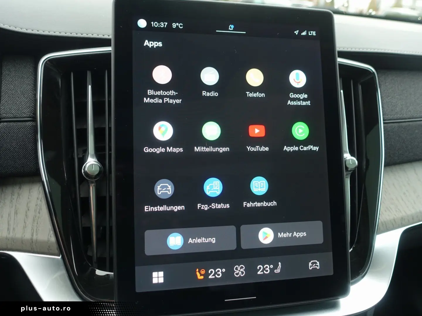 VOLVO XC90 Plus T8 AWD Plug-in Hybrid FourC AHK Pano