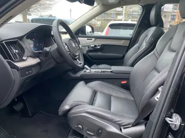 VOLVO XC90 T8 Ultra Dark AWD PHEV AHK Memory Bowers &