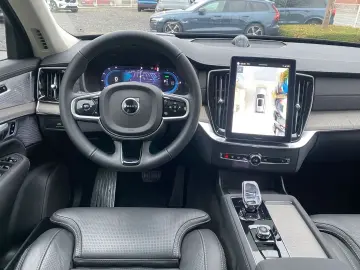 VOLVO XC90 T8 Ultra Dark AWD PHEV AHK Memory Bowers &