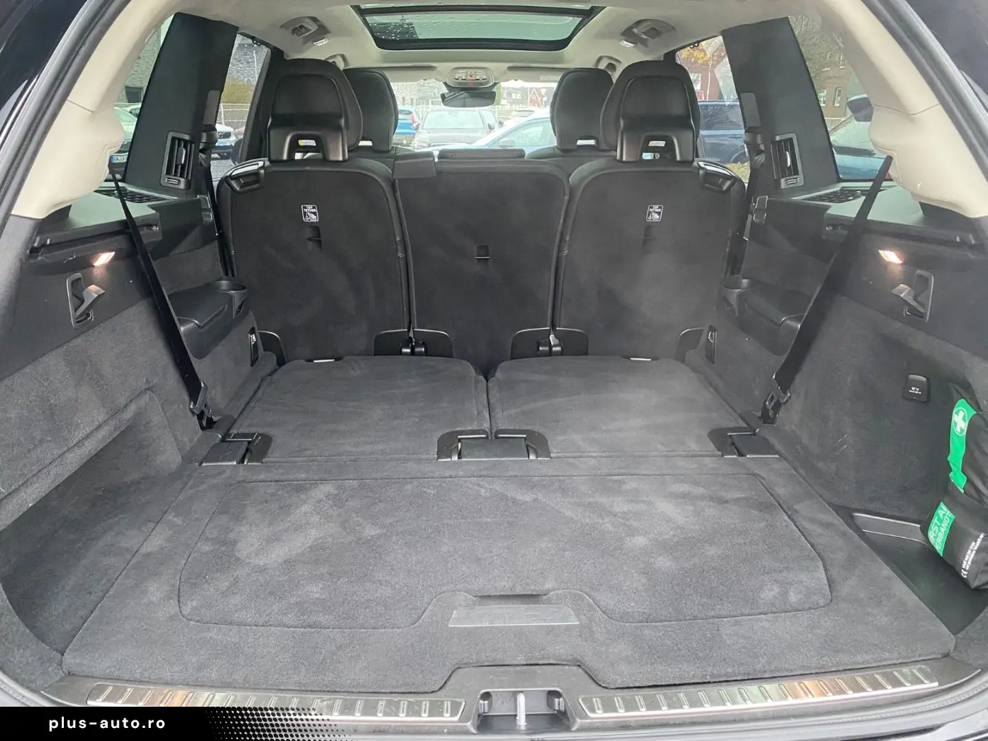 VOLVO XC90 T8 Ultra Dark AWD PHEV AHK Memory Bowers &