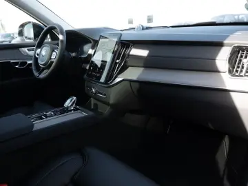 VOLVO XC90 2.0 Ultra Dark Recharge Plug-In Hybrid AWD