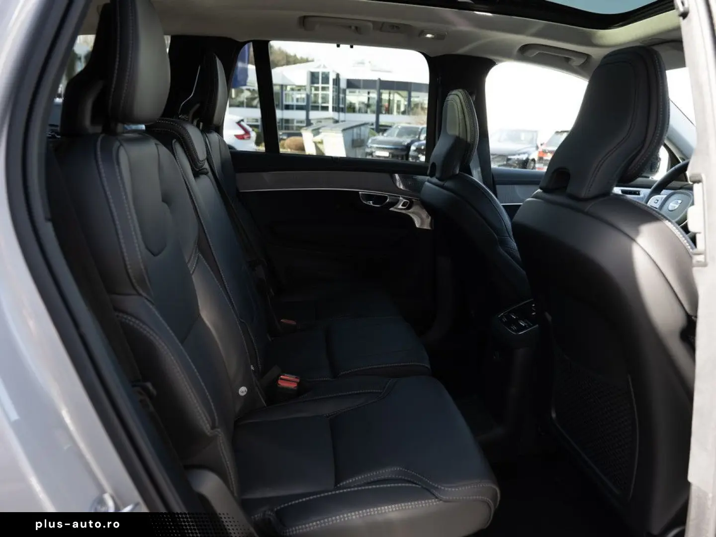 VOLVO XC90 2.0 Ultra Dark Recharge Plug-In Hybrid AWD