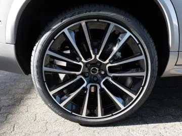 VOLVO XC90 2.0 Ultra Dark Recharge Plug-In Hybrid AWD