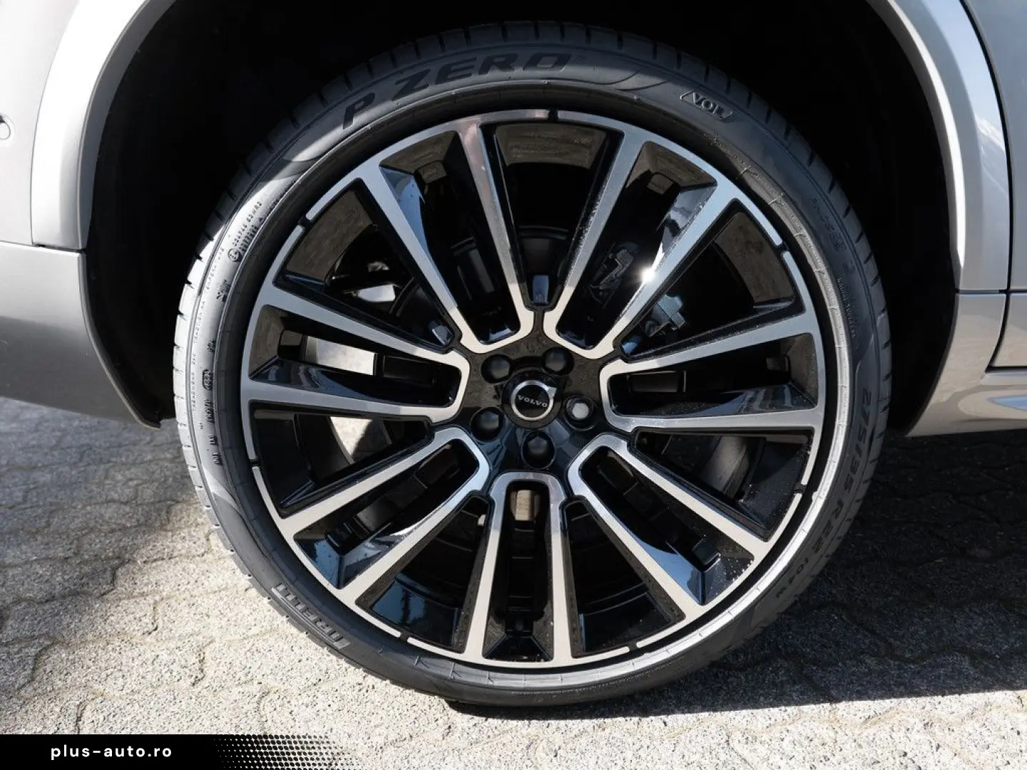 VOLVO XC90 2.0 Ultra Dark Recharge Plug-In Hybrid AWD