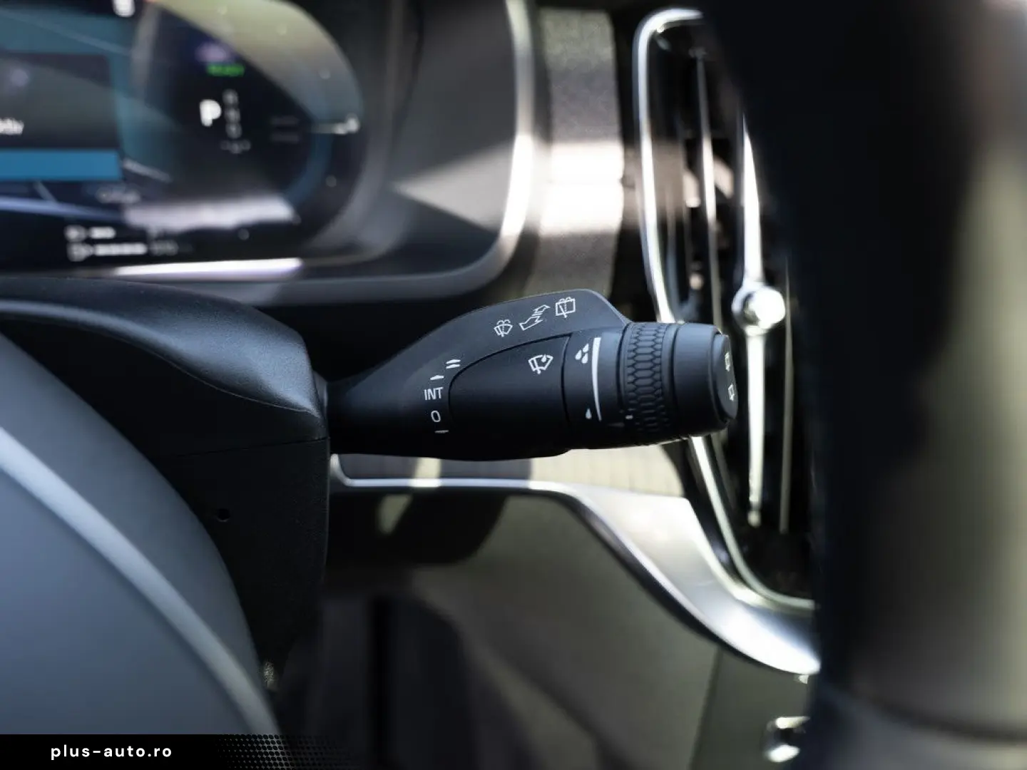 VOLVO XC90 2.0 Ultra Dark Recharge Plug-In Hybrid AWD