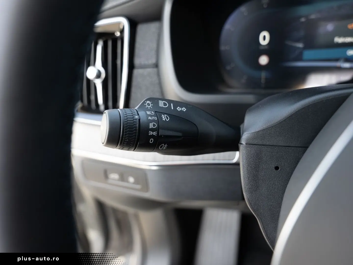 VOLVO XC90 2.0 Ultra Dark Recharge Plug-In Hybrid AWD