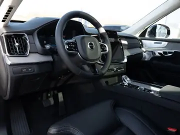 VOLVO XC90 2.0 Ultra Dark Recharge Plug-In Hybrid AWD