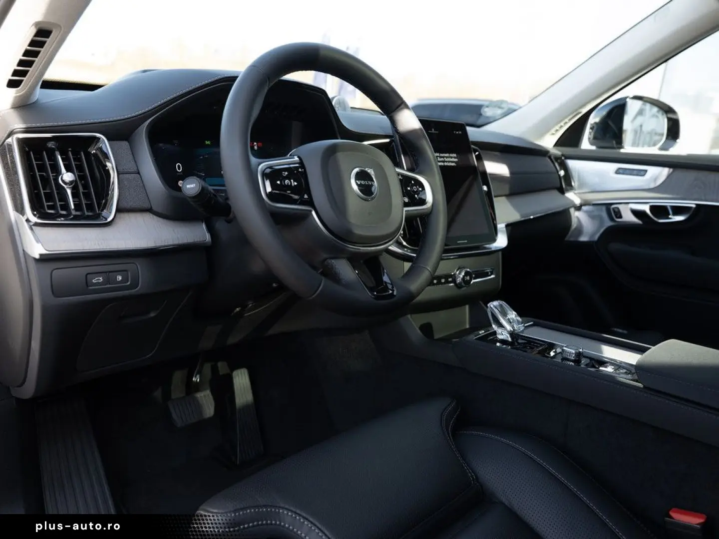 VOLVO XC90 2.0 Ultra Dark Recharge Plug-In Hybrid AWD