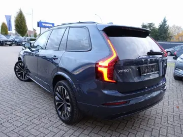 VOLVO XC90 T8 AWD Dark Plug-in Hybrid AHK FourC Pano