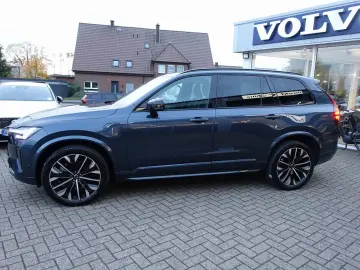 VOLVO XC90 T8 AWD Dark Plug-in Hybrid AHK FourC Pano