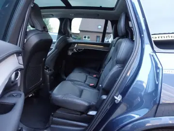 VOLVO XC90 T8 AWD Dark Plug-in Hybrid AHK FourC Pano